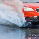 Aquaplaning Gefahr - Tipps wie man die richtigen Reifen wählt